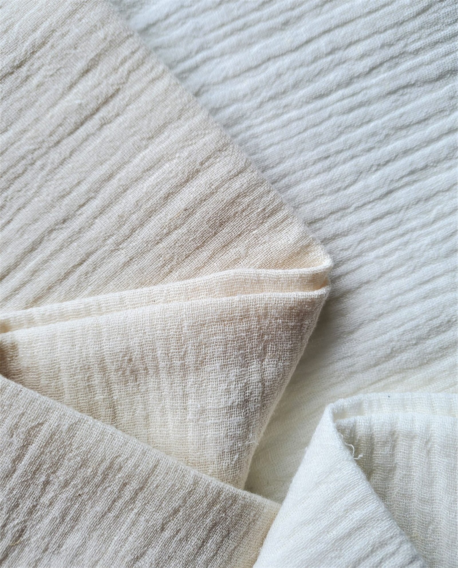 https://silkyjaya.com/wp-content/uploads/2021/02/Hemp-cotton-double-gauze-RFD-white-3-scaled.jpg